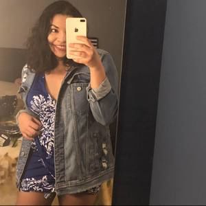 Meet your Posher, Ashley